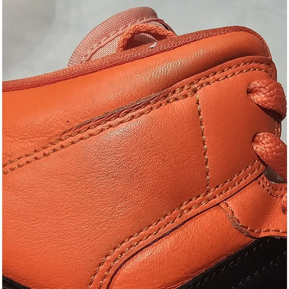 Air Jordan 1 Mid SE Rush Orange Black Women's Size 8 DM3381-600